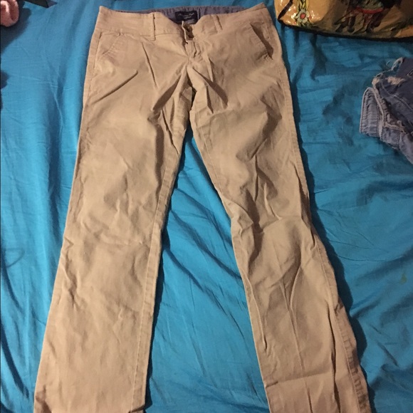 American Eagle khaki's