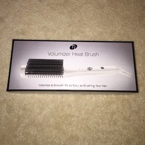T3 Volumizer Heat Brush