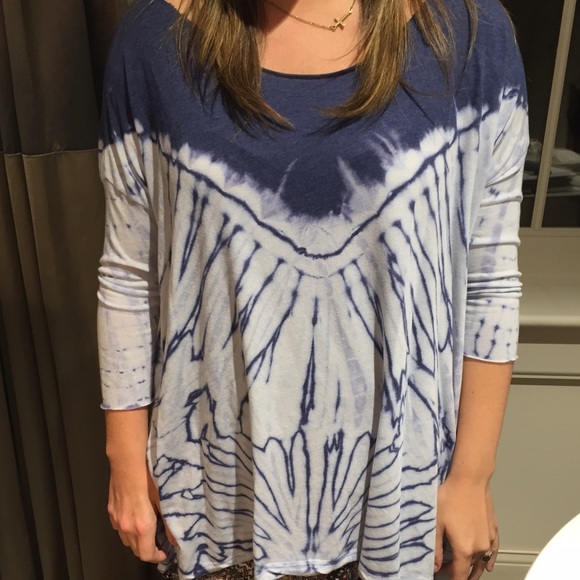 NWT super comfortable Tie dye top - Picture 3 of 4