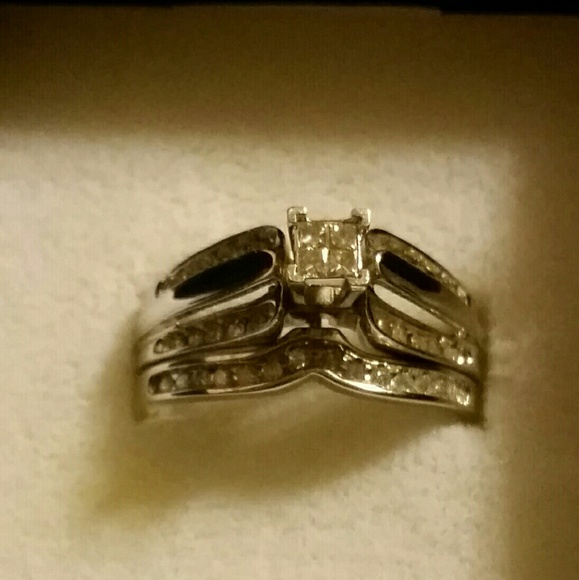 First Come! Diamond Bridal Set