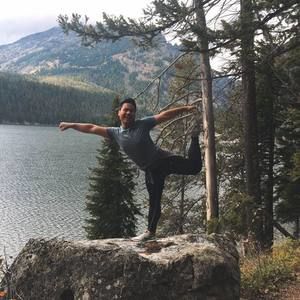 Meet your Posher, Kealii