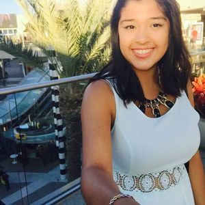 Meet your Posher, Leslie