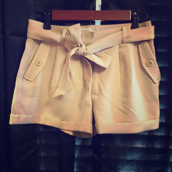 Adorable shorts 🎀