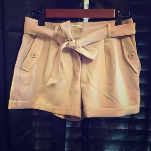 Adorable shorts 🎀