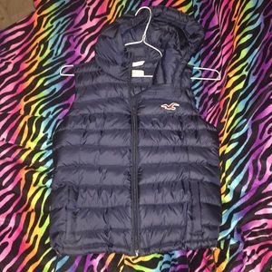 NAVY BLUE HOODED HOLLISTER VEST