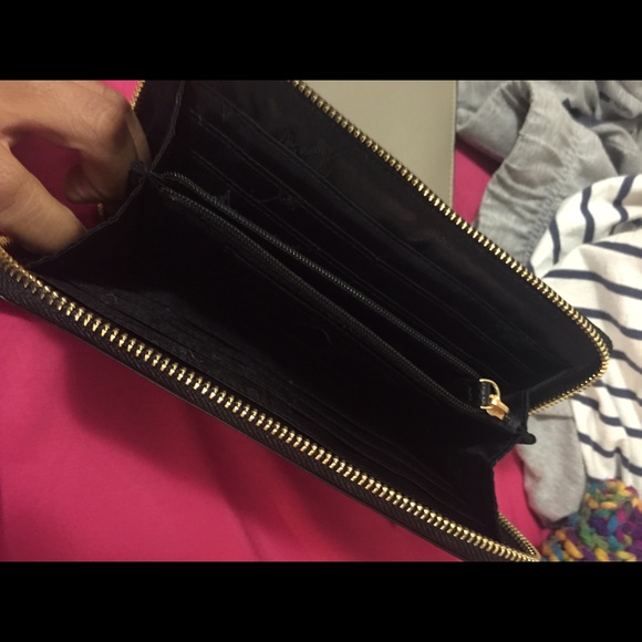 Wallet - Picture 2 of 2