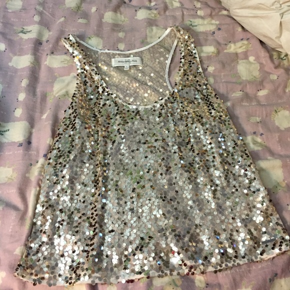 🌸sequin tank top🌸