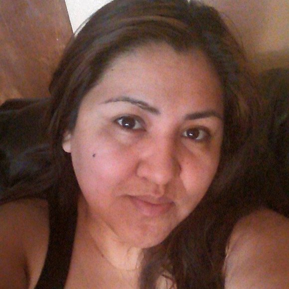 Meet your Posher, Lorena - Picture 1 of 1