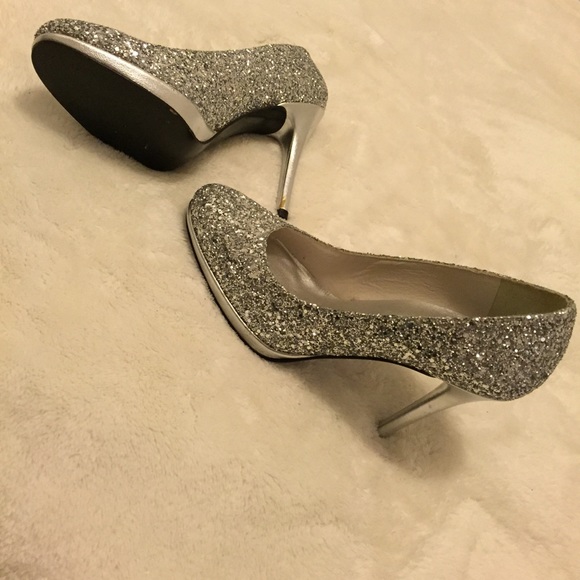 Stuart Weitzman Platswoon Pump - Picture 4 of 4