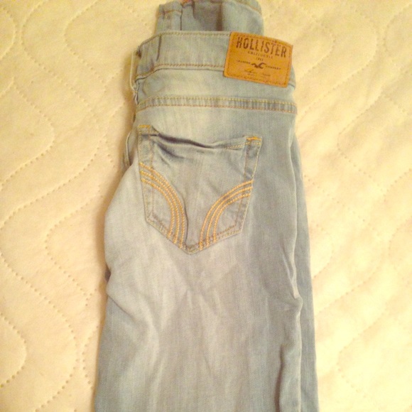 Hollister jeans