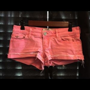 Hollister size. Pink (Salmon) colored shorts. 😻