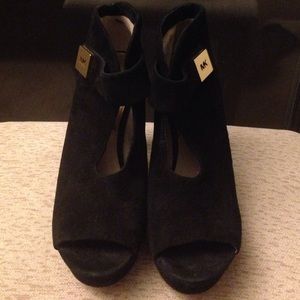MICHAEL Michael Kors Devenport Bootie