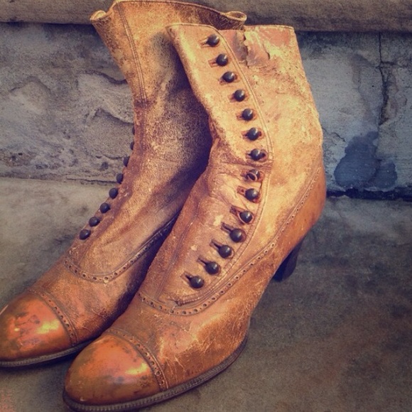 Antique true Victorian button up boots 1890-1910 - Picture 2 of 4