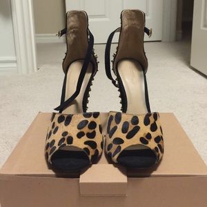 Zara leopard heels