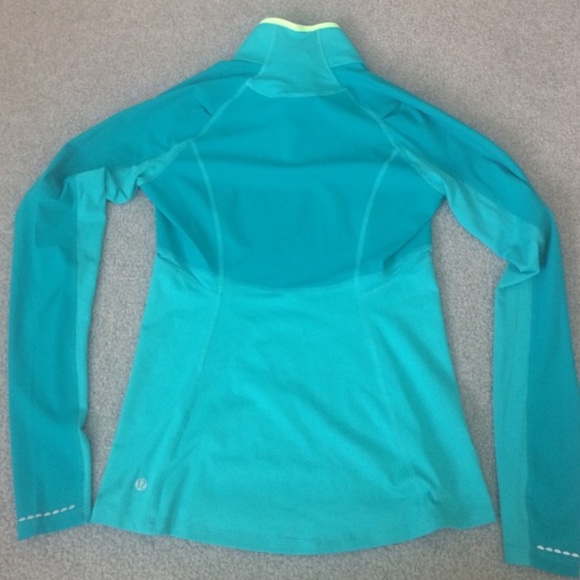 lulu lemon trail bound 1/2 zip - Picture 4 of 4