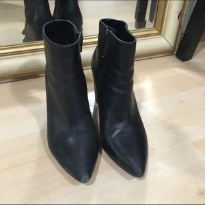 Steve by Steve Madden ankle boots sz 7