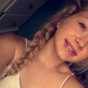 Meet your Posher, Jillian