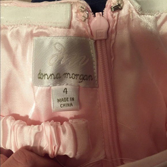 ** SOLD ** Donna Morgan bridesmaid dress - Picture 3 of 3