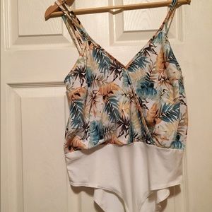 Beautiful sleeveless shirt