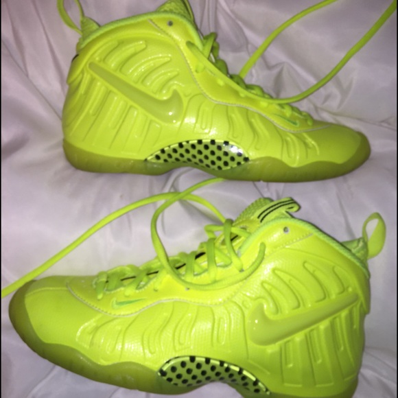 SOLD - Picture 2 of 4