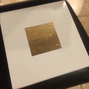 Mk gift box