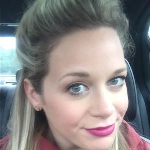 Meet your Posher, Paige