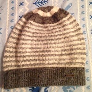Hollister beanie