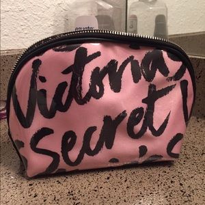 Makeup bag