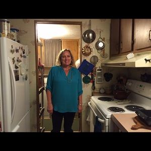 Meet your Posher, Lisa