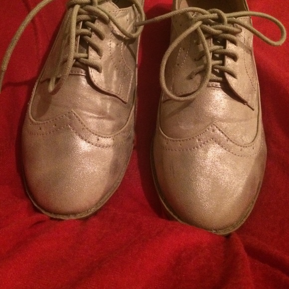 Gold oxfords!