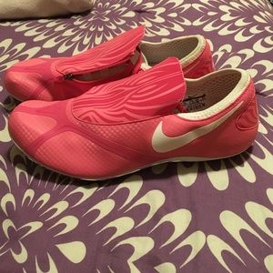Nike running spikes