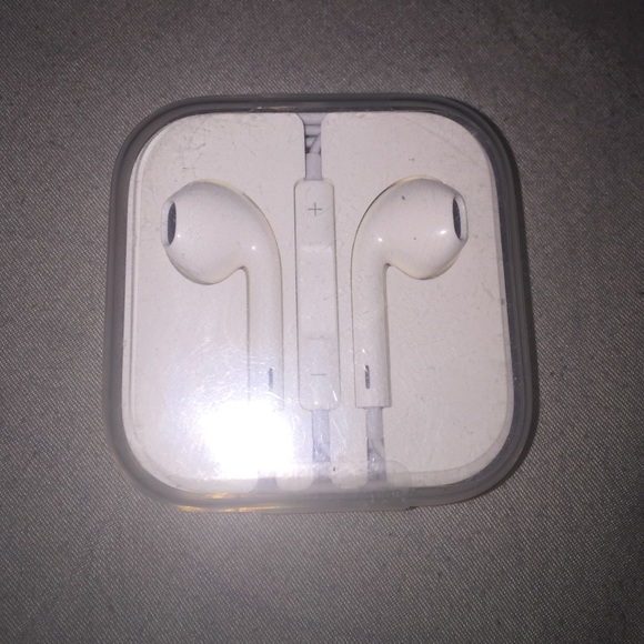 Authentic earphones