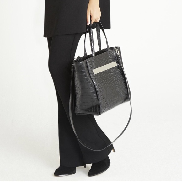 HP City Girl Chic Handbag - Picture 3 of 4