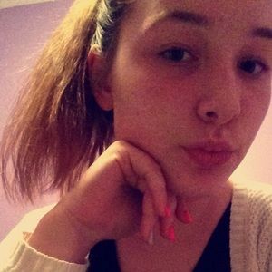 Meet your Posher, Victoria