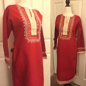 Pakistan/Indian shalwar kameez