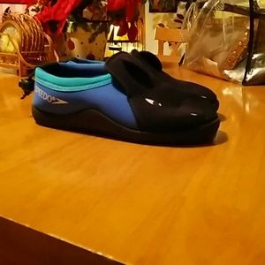 Speedo surf walker swim shoes
