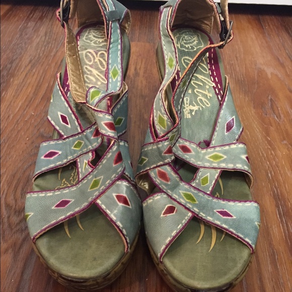 Boho Wedges - Picture 2 of 3