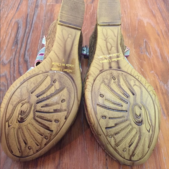 Boho Wedges - Picture 3 of 3