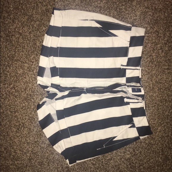 American eagle high waisted shorts
