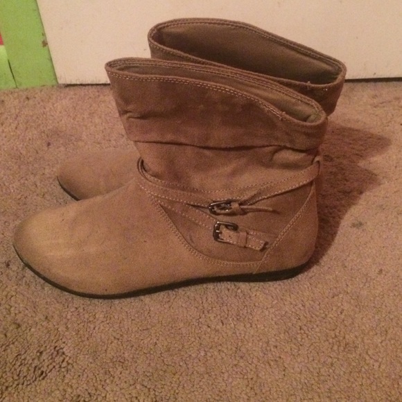 Tan suede booties.