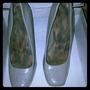 Jessica Simpson patent heels