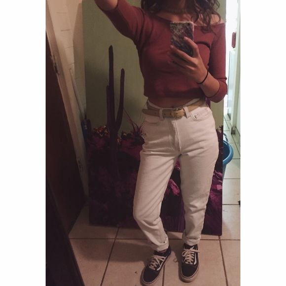 *SOLD* American Apparel Mom Jeans - Picture 3 of 4