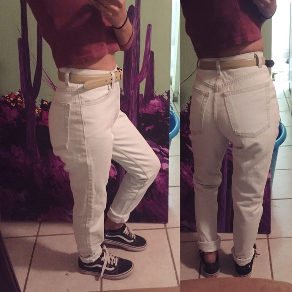 *SOLD* American Apparel Mom Jeans - Picture 4 of 4