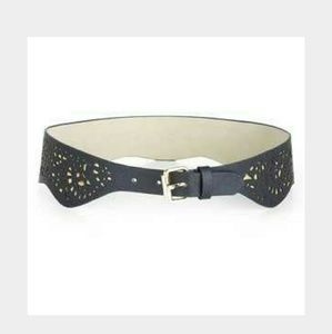 Scalloped bcbg maxazria belt