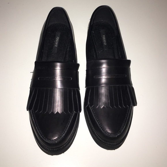 Trendy faux leather penny loafers