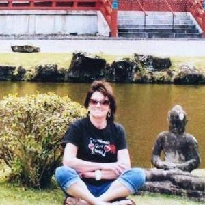 Meet your Posher, Dolly