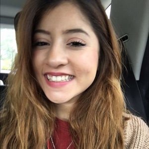 Meet your Posher, Xochitl