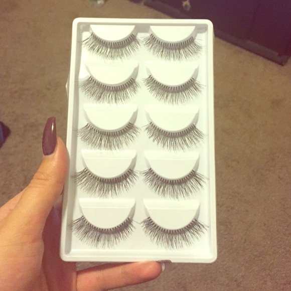 Set of 5 eyelashes