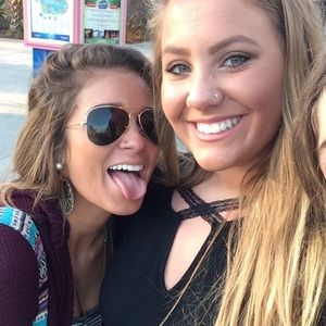 Meet your Posher, Allie