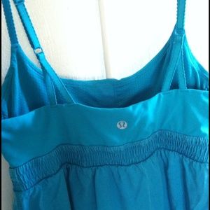 Blue lululemon tank top size 6